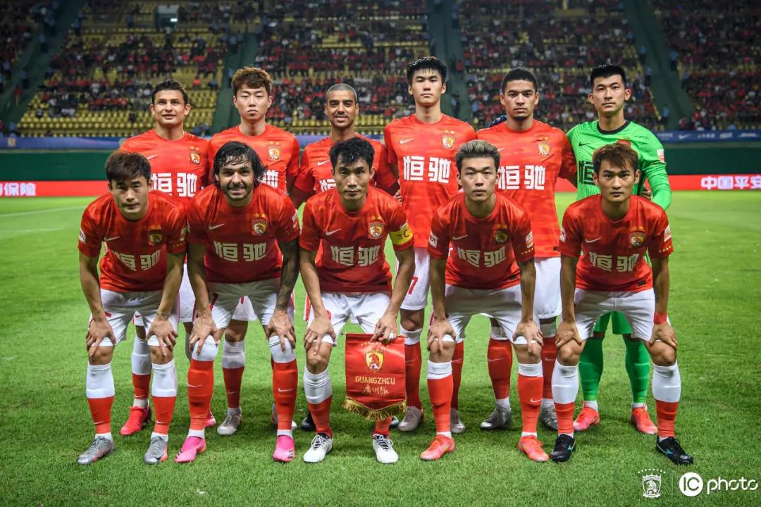 ترتيب الدوري الألماني 2022تحليل شامل لأداء الفرق والمنافسة