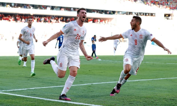 الأهليوالزمالكطائرةالكرةالمصريةالتيلاتهبط